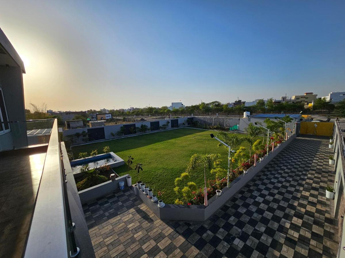 Shree Ambe Farmhouse Villa Ujjain Exterior photo